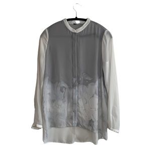 Tahari long sleeve blouse